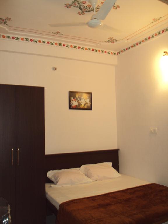 Mewar Avenue Guest House Udaipur Eksteriør billede